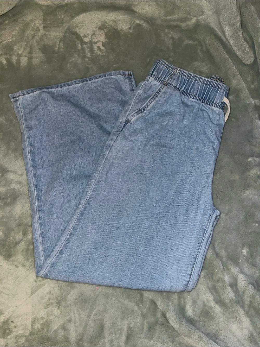 Old Navy Light Blue Elastic Waist Jeans - Kids